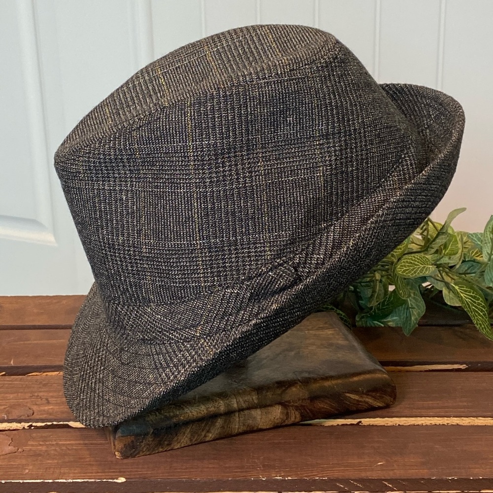 Stylish Weaved Short Brimmed Fedora - Picture 6 of 10